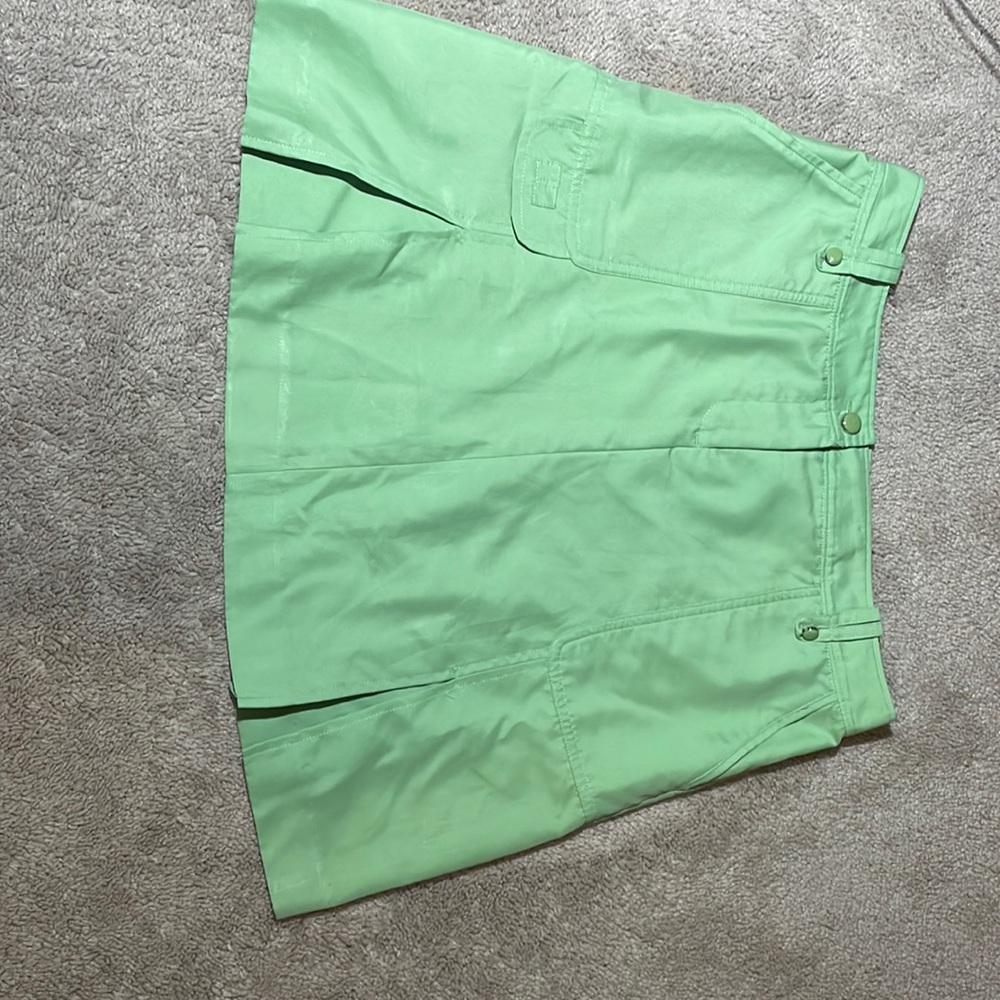 Mid length golf skort